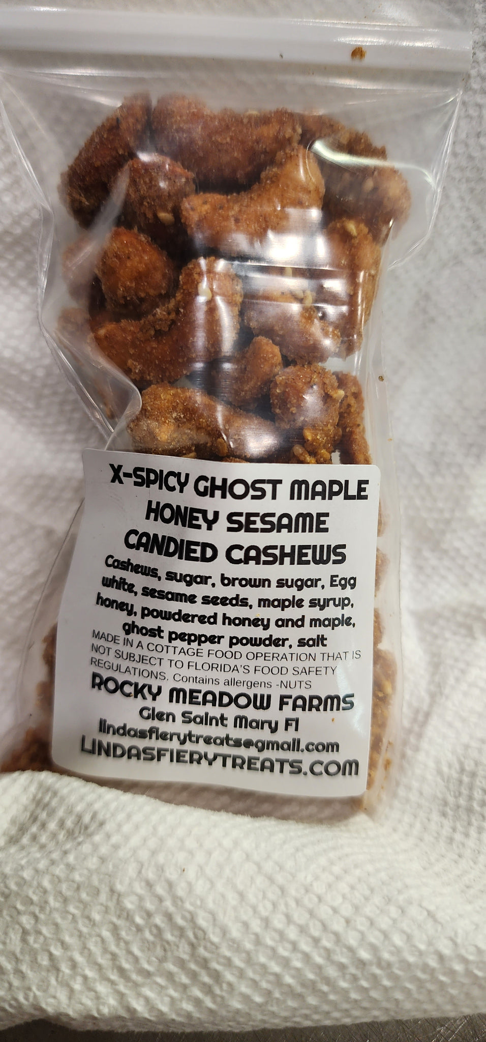 NUTS - Ghost maple honey sesame candied cashews